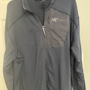 Arc'teryx Men's Gray Jacket